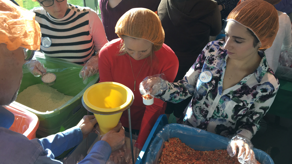 Cigna Collects Food for Hurricane Victims in Puerto Rico