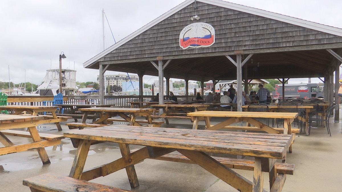 Rain Dampens Shoreline Memorial Day Business