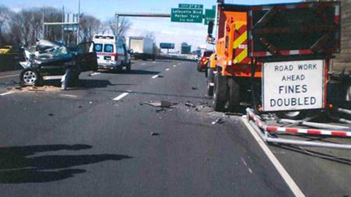 CT DOT Truck Struck by SUV on I-95 in Bridgeport