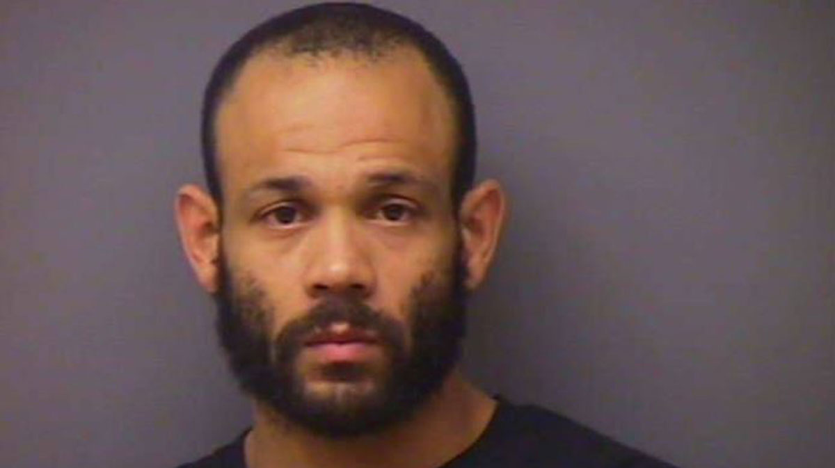 Arrest Made After US Postal Worker Spots Man Carrying TV: PD