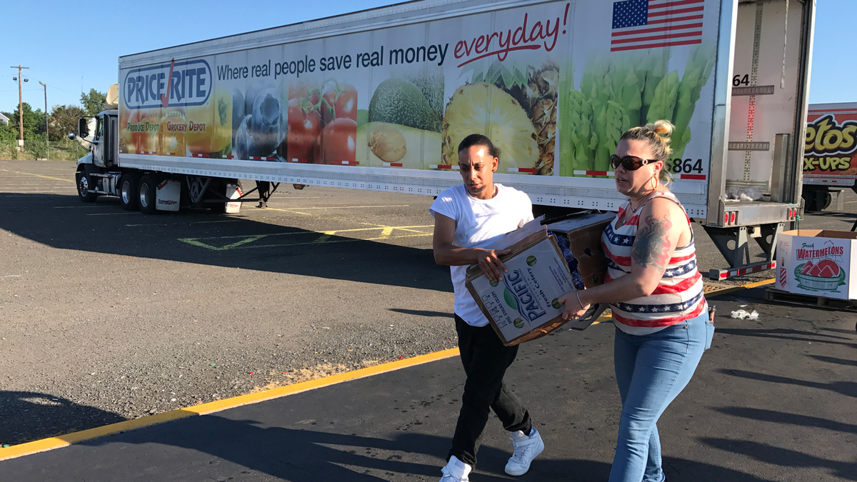 Hundreds of Families in Need Receive Food Donations