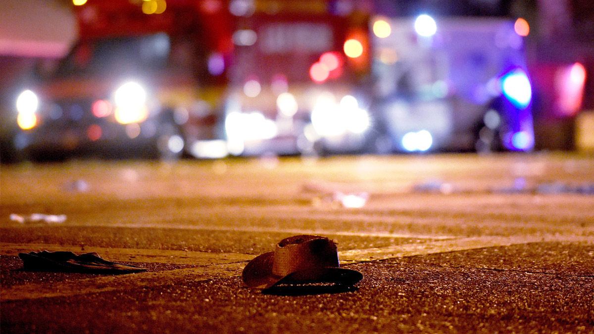 Sen. Murphy Tells Congress: 'Get Off Its Ass' After Shooting