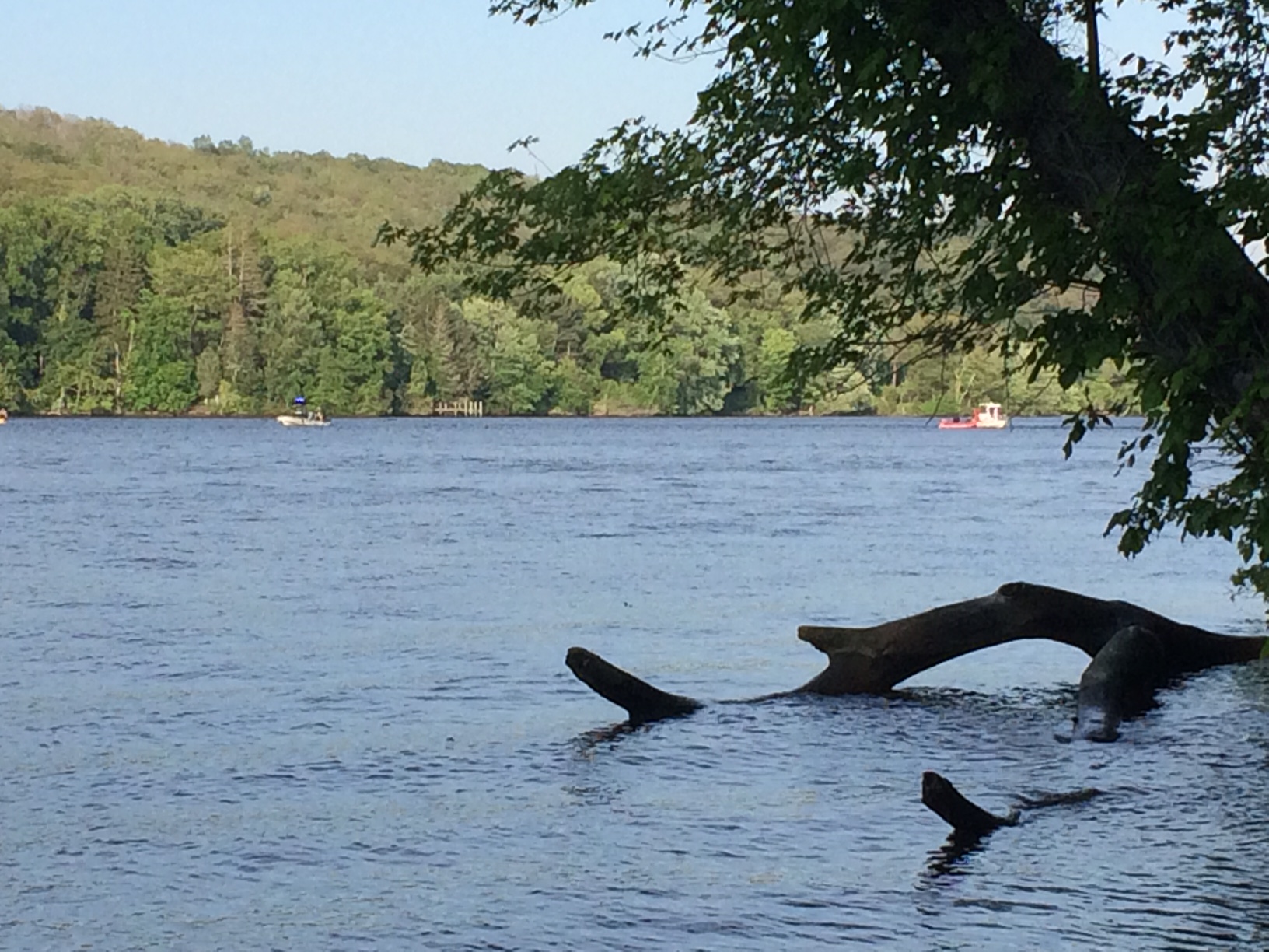 Body Found of Teen Who Was Missing in Connecticut River