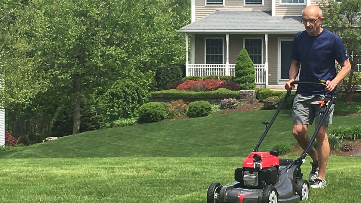 Self-Propelled Lawn Mower Fails to Propel
