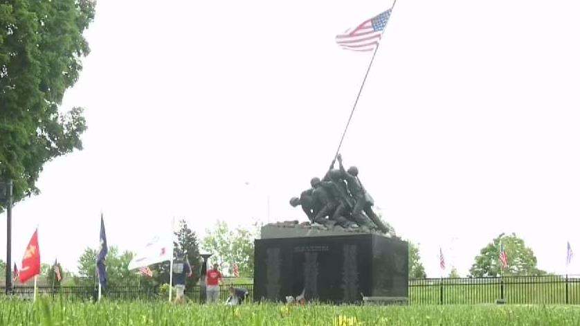 Iwo Jima Memorial Honors Those Killed in War