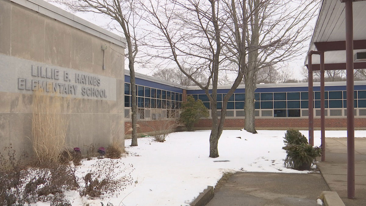 Board Approves Plan to Update 3 East Lyme Elementary Schools