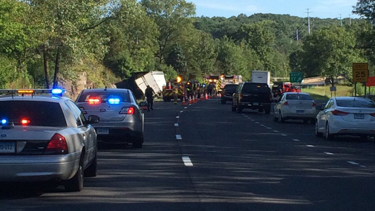 Lanes Closed on I-84 in Middlebury After Crash