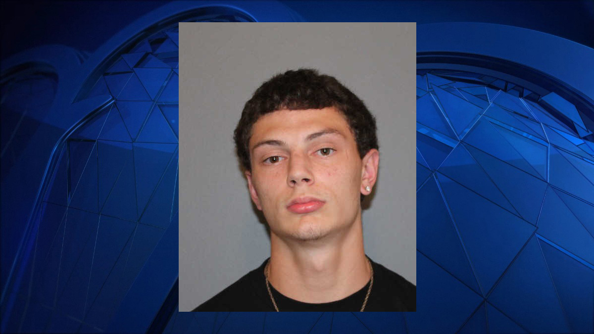 Shelton Man Drugged 15-Year-Old to Have Sex: Police