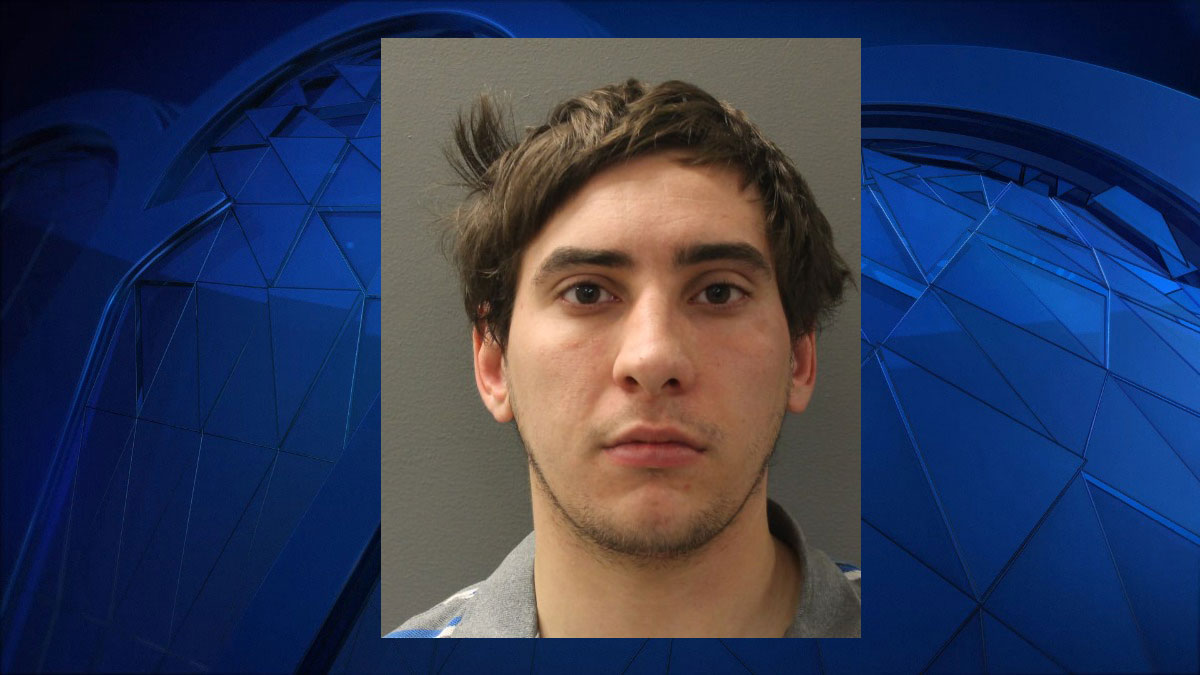 Cop Impersonator Tries Arresting Hamden Man: Police