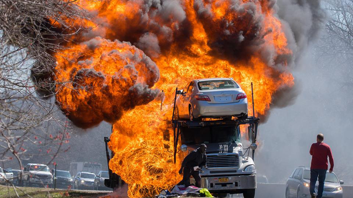 Truck Fire Snarls Traffic for Hours on I-95 in Old Lyme