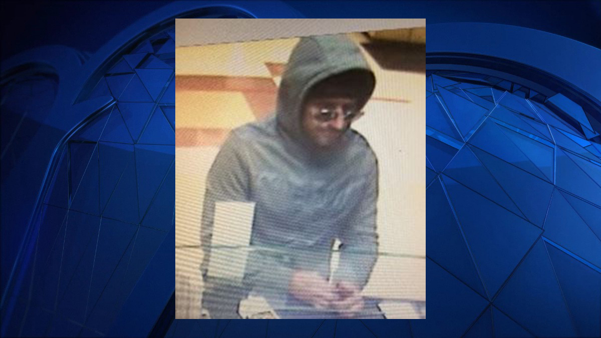 Putnam Bank Robbery Suspect Sought