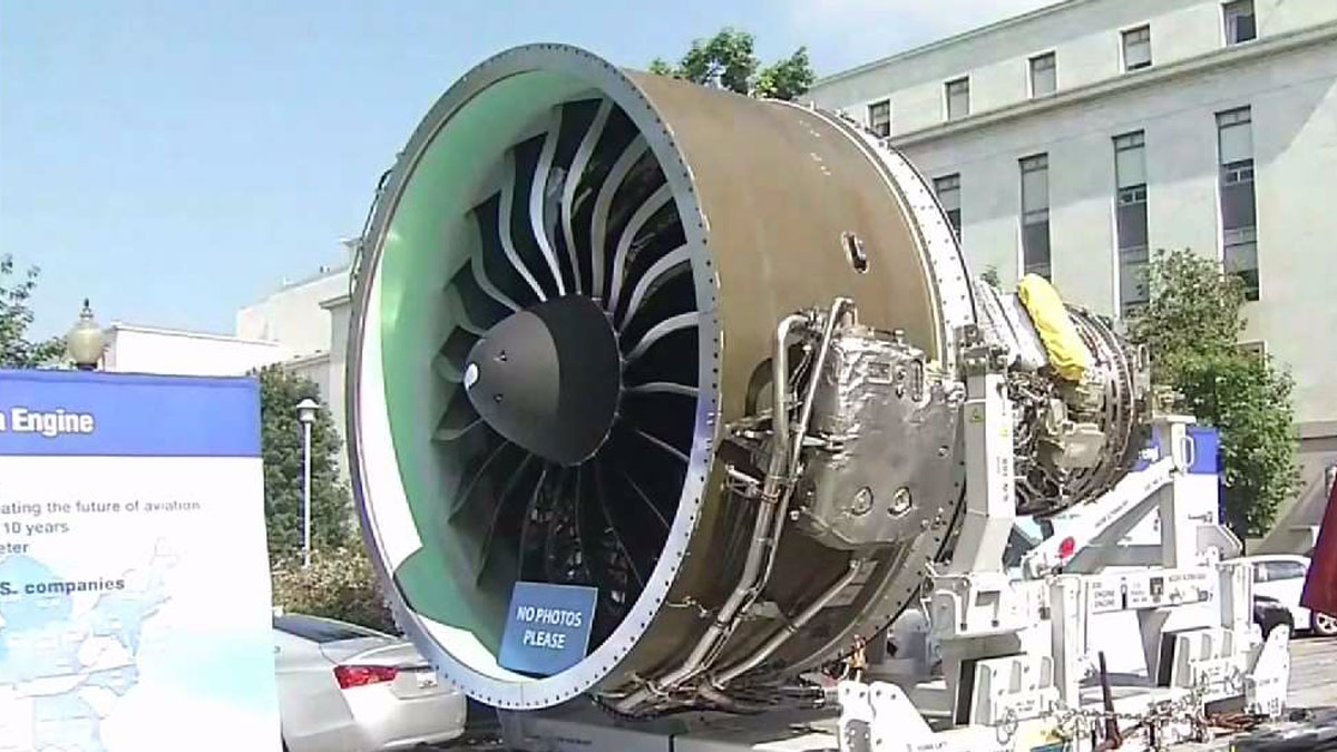 Pratt and Whitney Shows off Connecticut Craftsmanship in D.C.