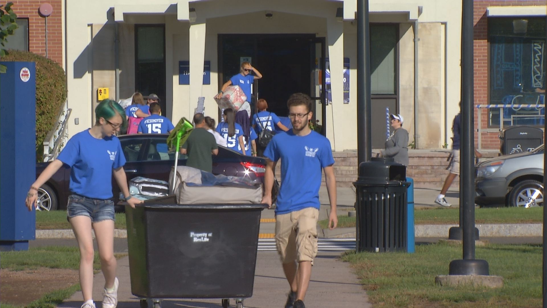 Thousands Move in at SCSU