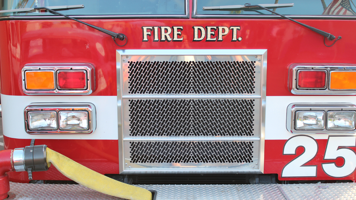Crews Respond to Apartment Fire in Wallingford