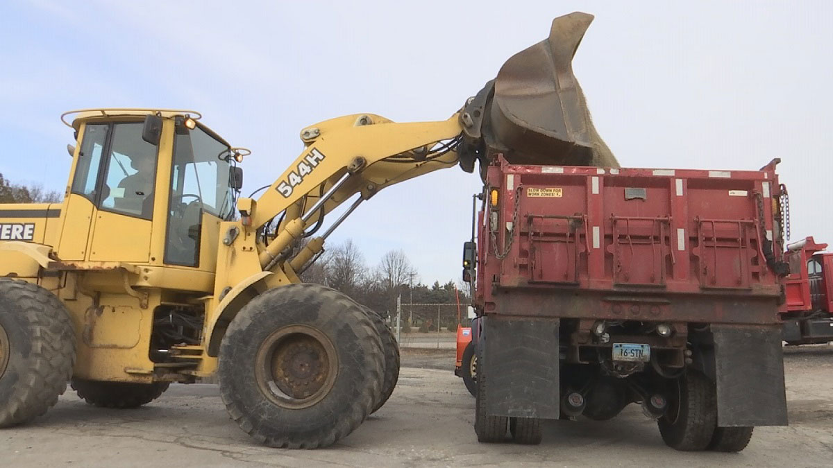 Stonington Prepares for Possible Snow in Southeastern Connecticut