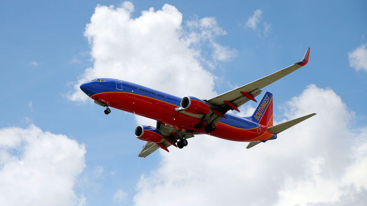Southwest Plane Struck By Lightning While Flying from Chicago to Bradley