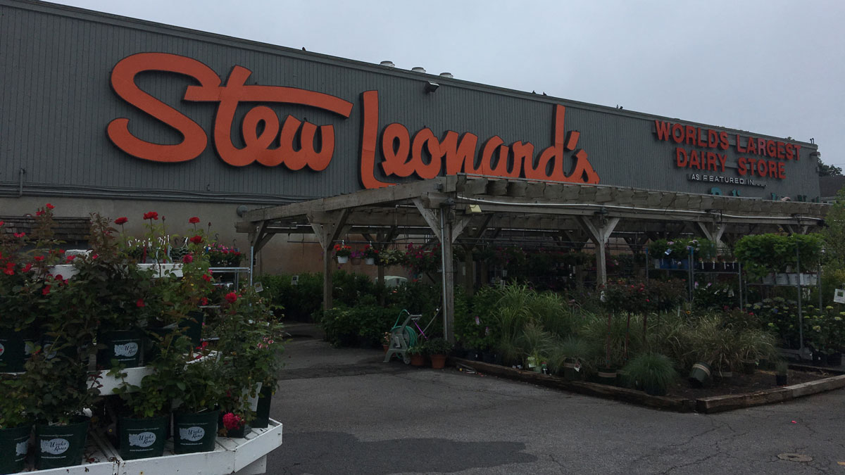 Customer Finds Metal in Stew Leonard's Imitation Crab Meat