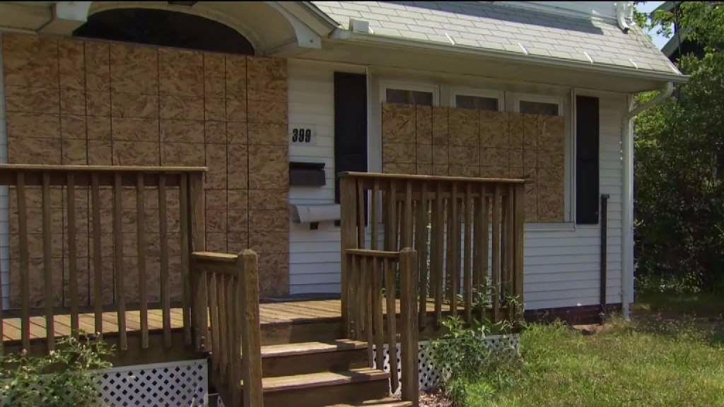 With Homes Boarded Up, Demolition to Begin Soon for Upscale Mall in West Haven: Mayor