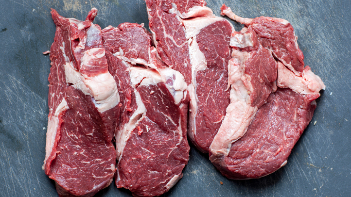 Man Leaves Supermarket With Steak in Pants: Cops