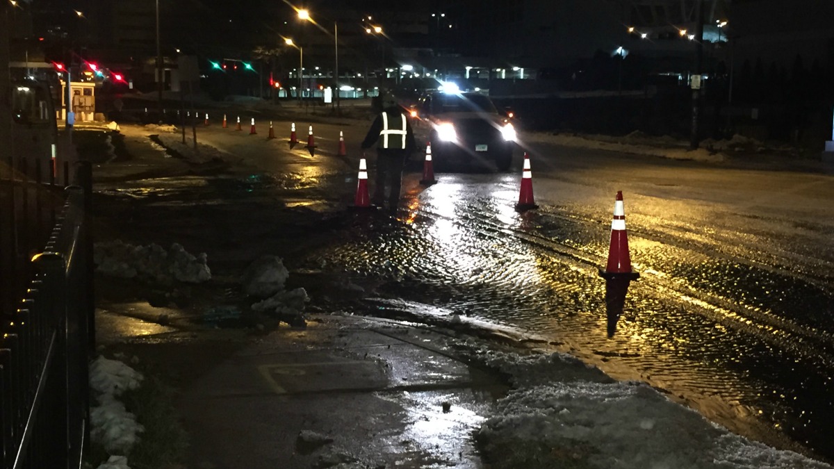 Crews Replace Section of Water Main After 2 Breaks in Hartford