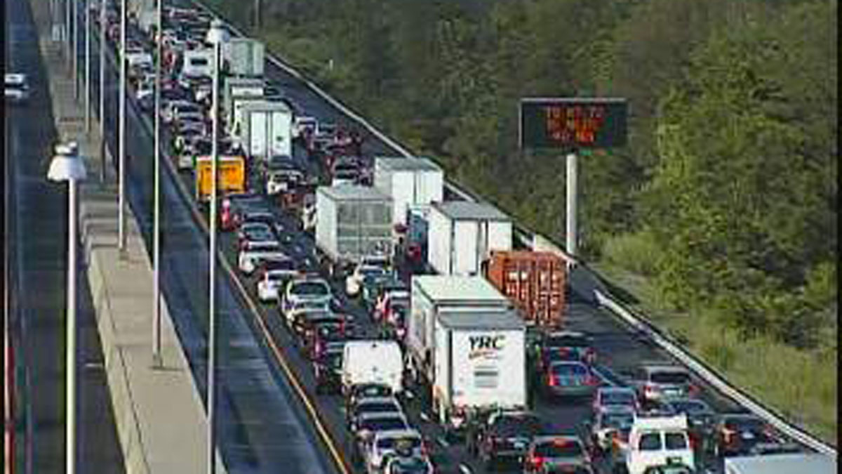 Police ID Man Killed in Crash on I-84 in Cheshire