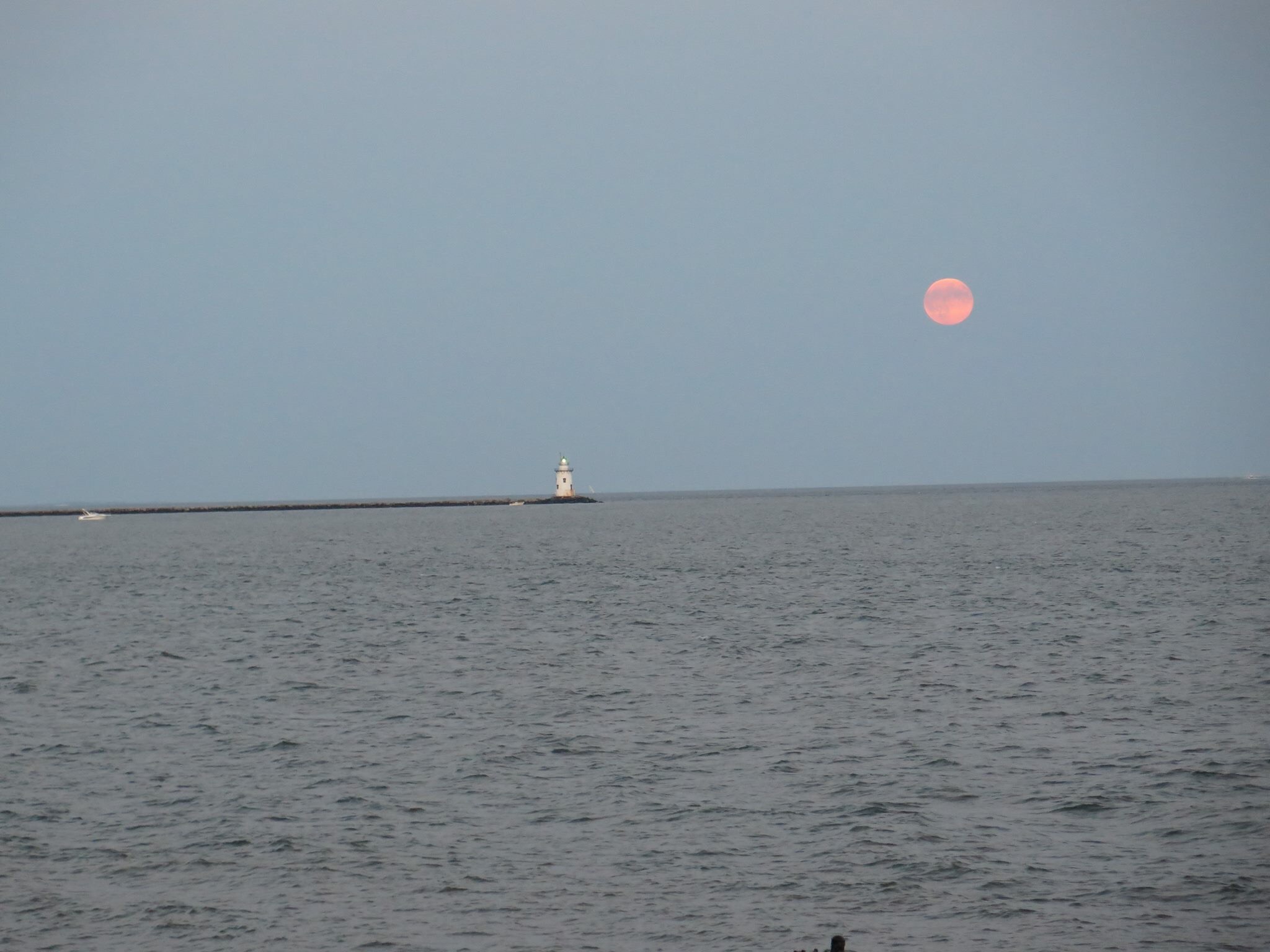 Old Saybrook Lighthouse Sold to Owner of Hepburn Estate