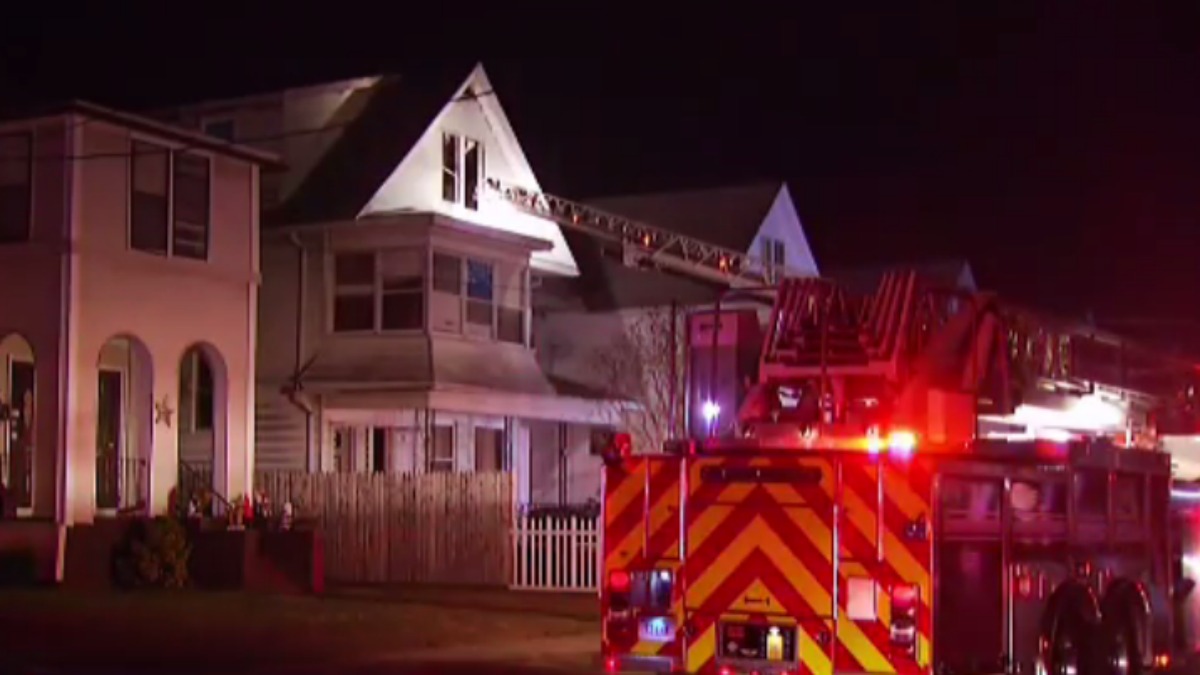 East Haven Firefighters Knock Down Early Morning House Fire