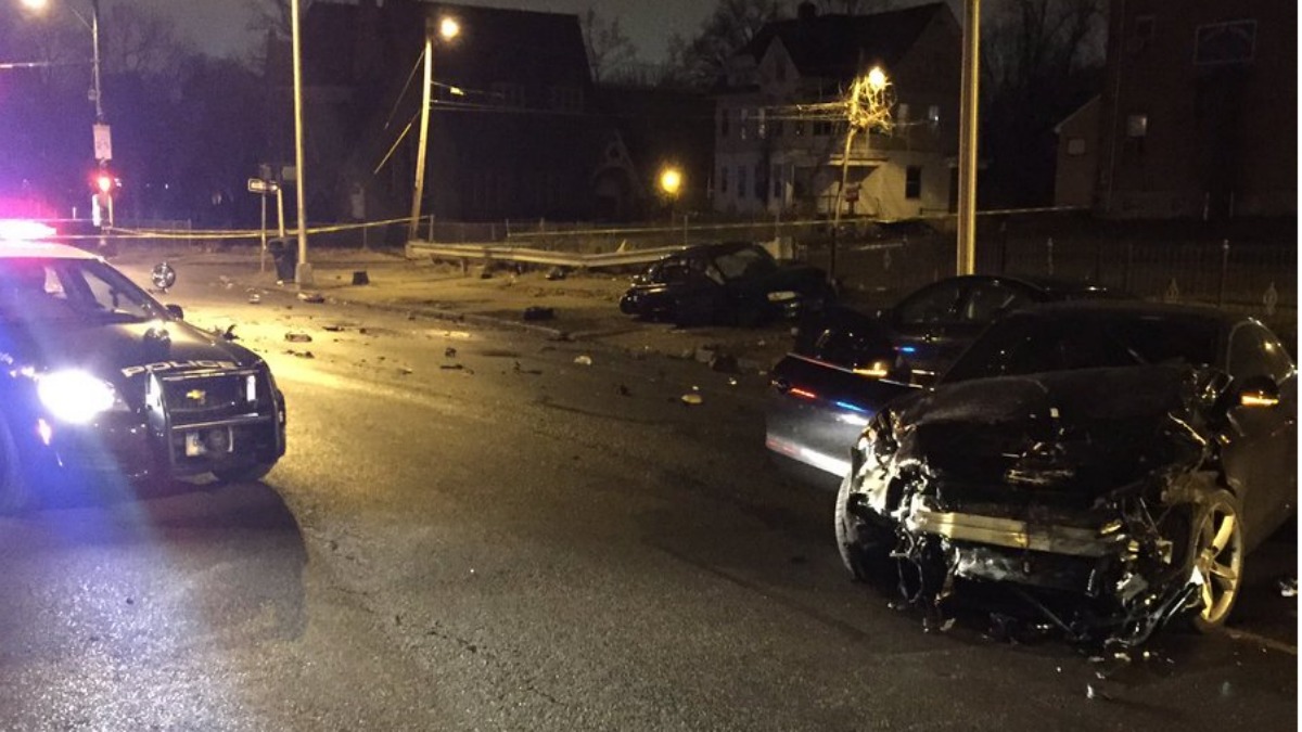 One Dead, One in Custody After Hartford Crash