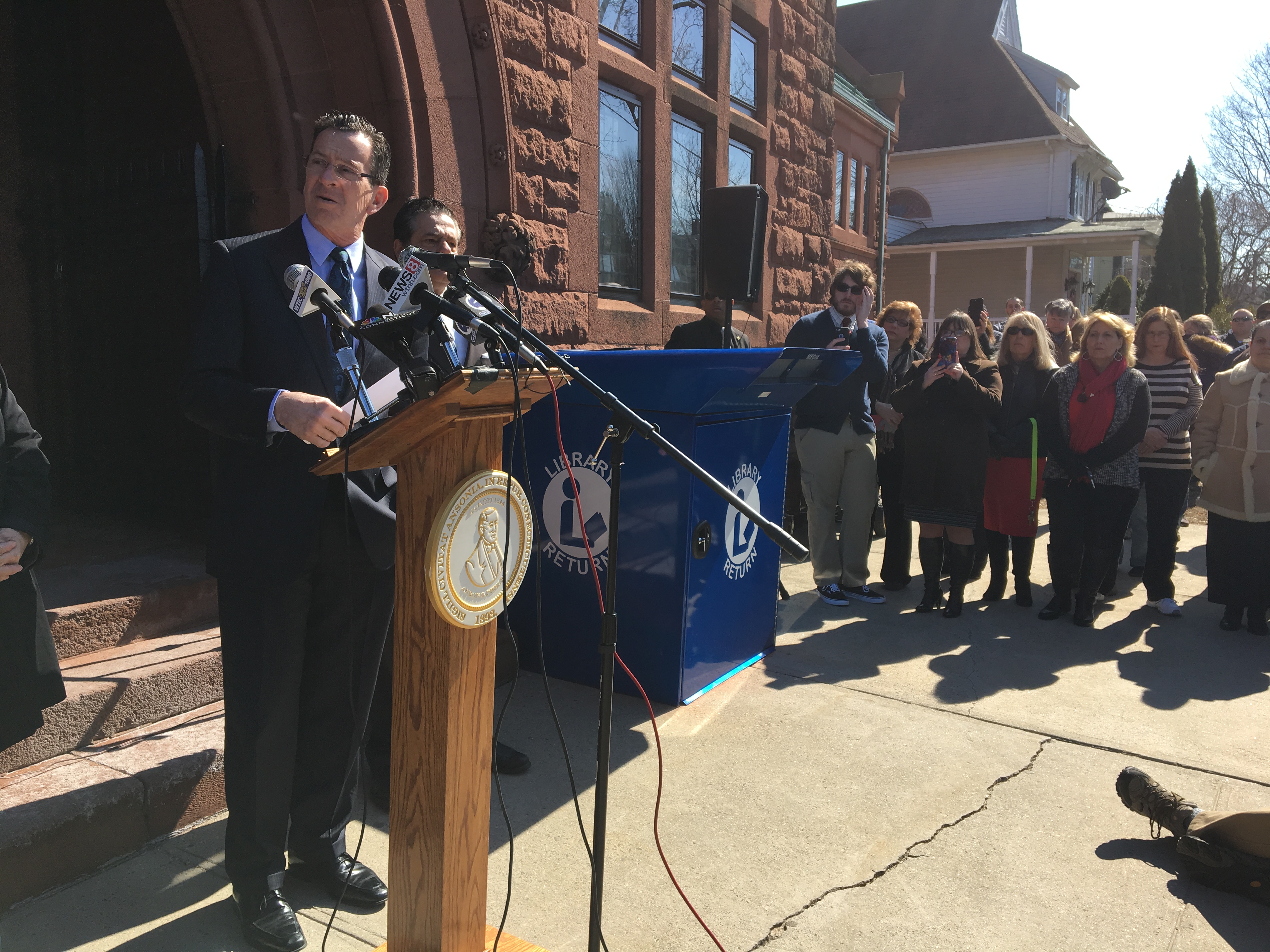 Malloy Finds Budget Allies in Ansonia