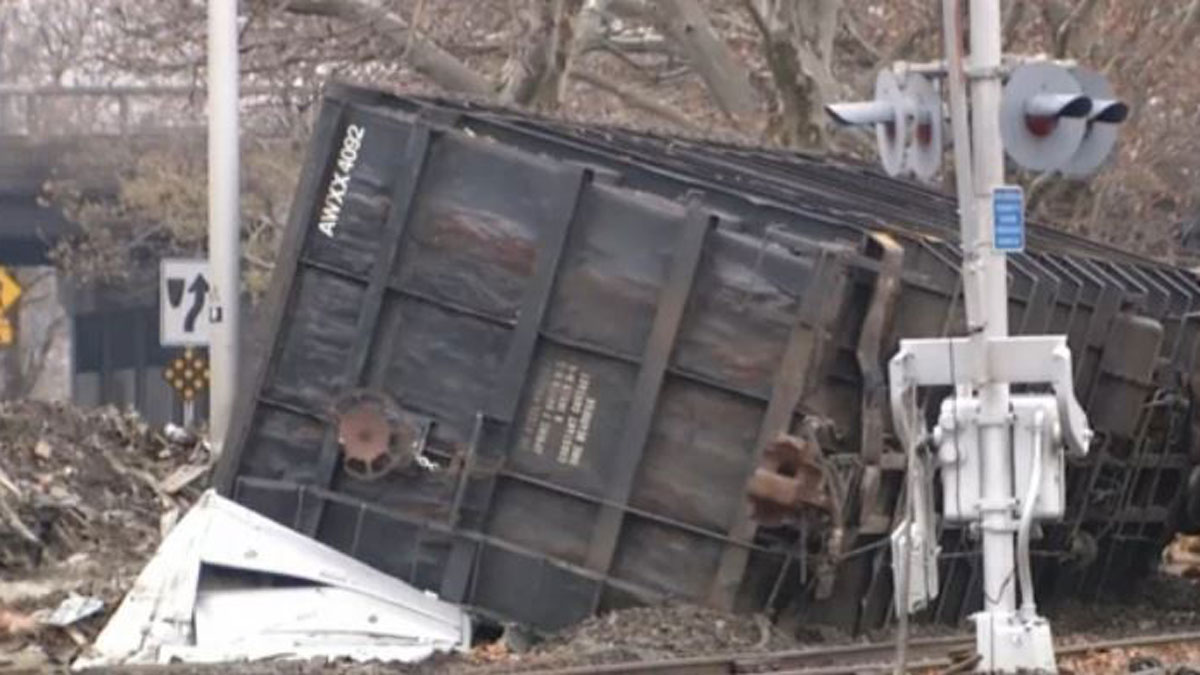 New Britain Dealing With Costs of Train Derailment