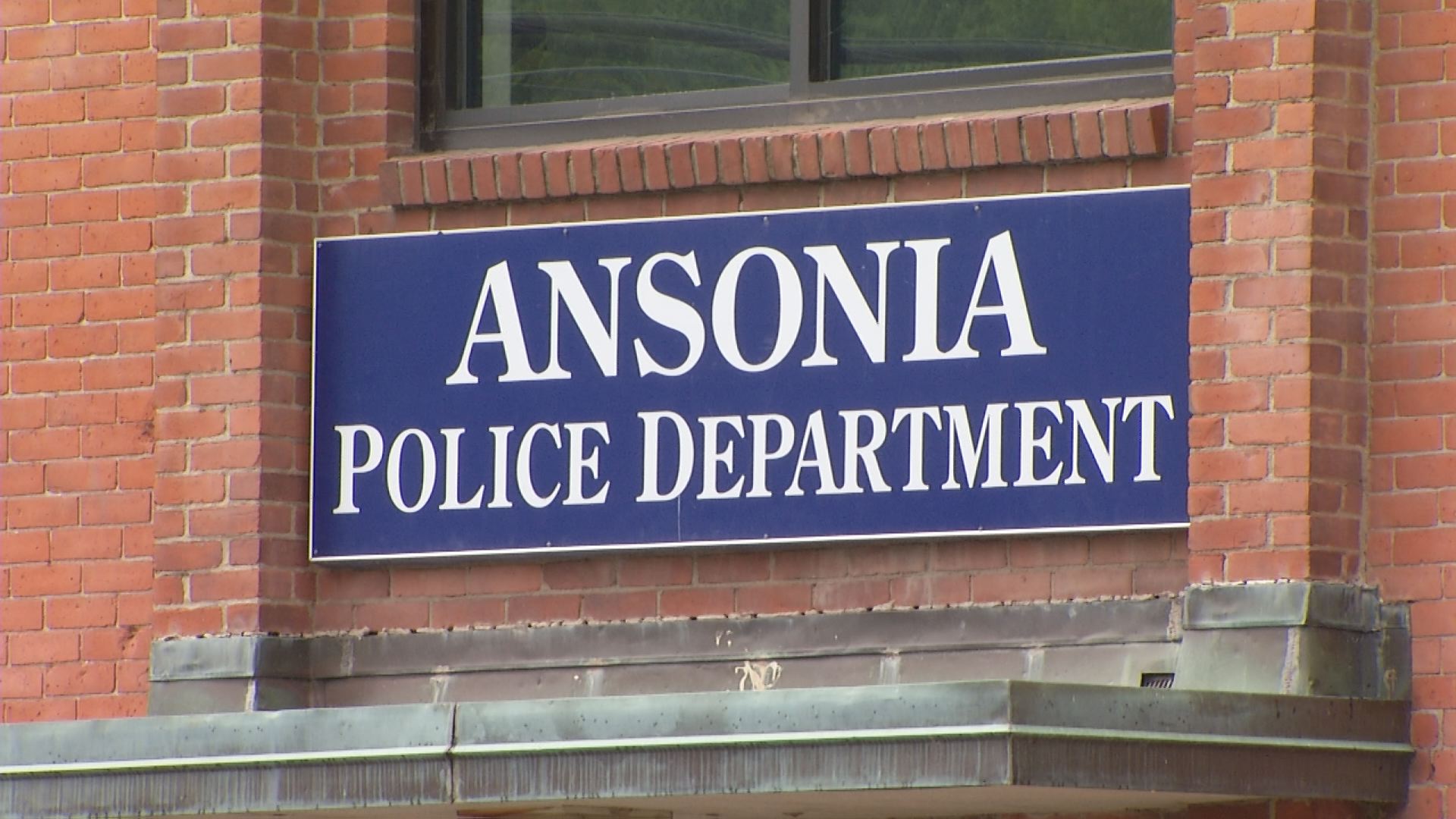 Meeting Tonight to Focus on Ansonia Burglaries