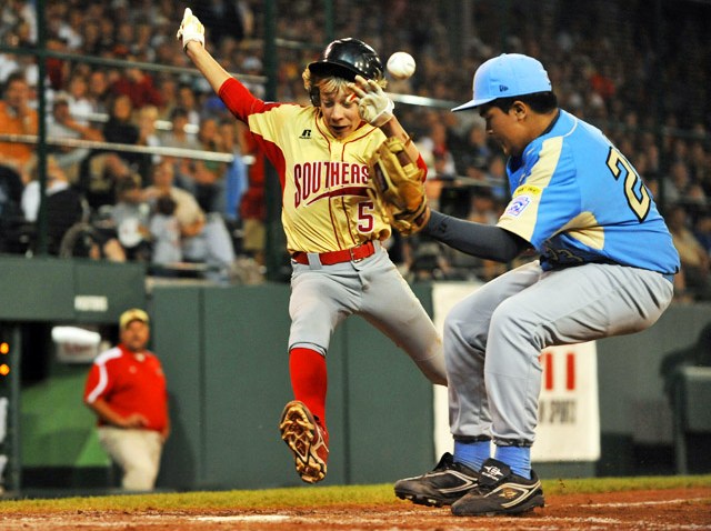 082809 TOP SPORTS LLWS 2