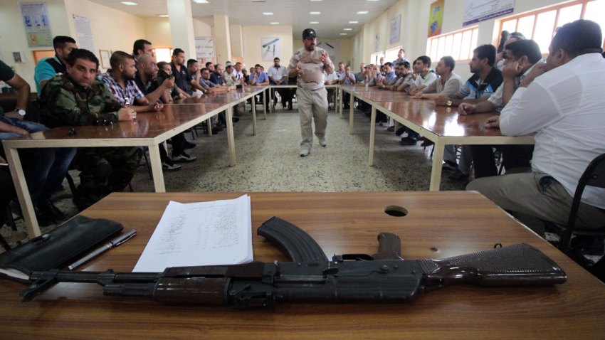 482992080-iraq-college-isis-students