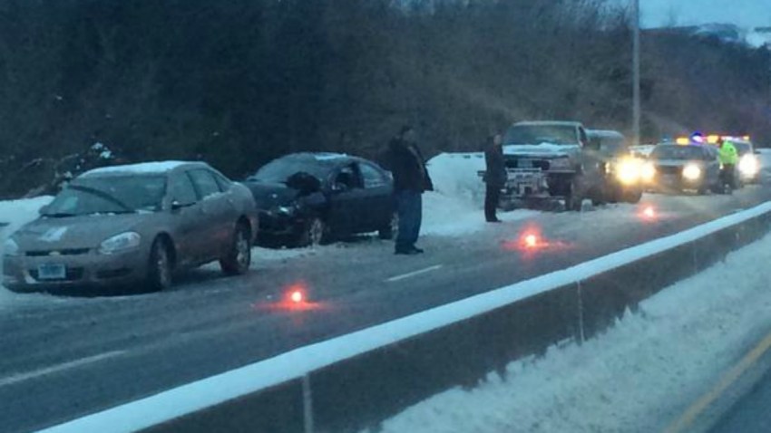 6 car crash on Route 72 in Plainville 1200
