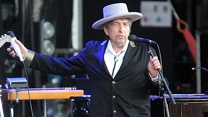Books-Fake Dylan Quotes