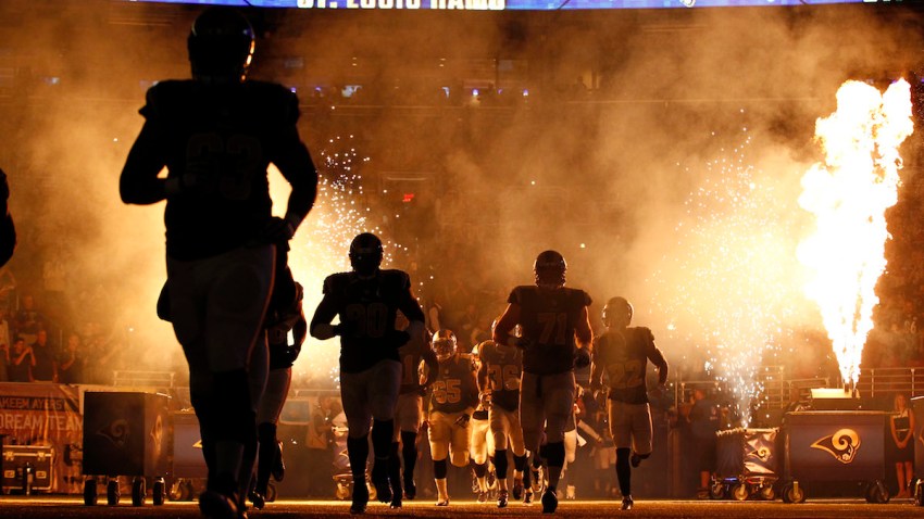 Steelers Rams Football