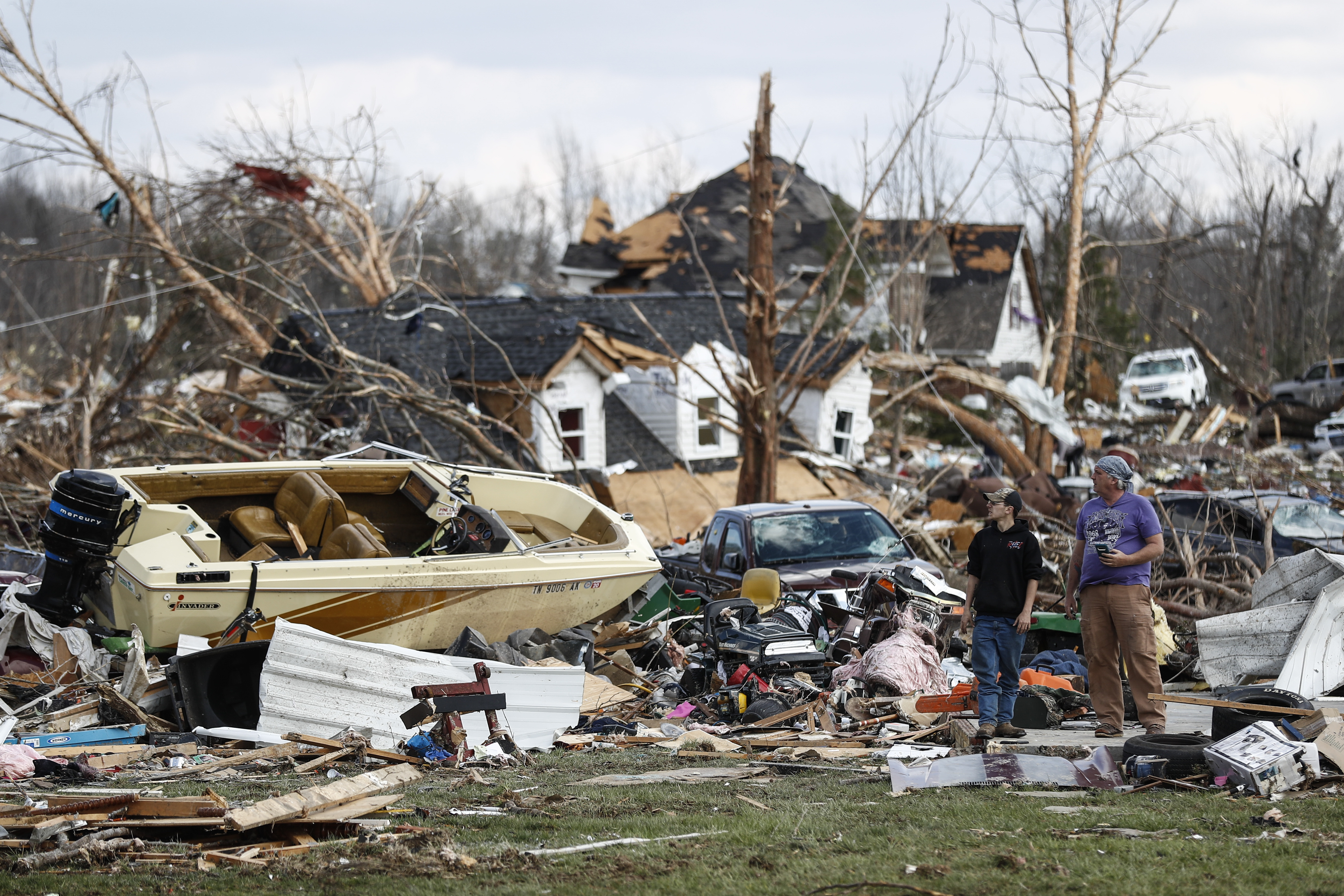 Amid Tornado Devastation, Surviving Tenn. Homes Beacons of Hope NBC