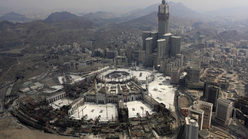 Mideast Saudi Arabia Crane Collapse