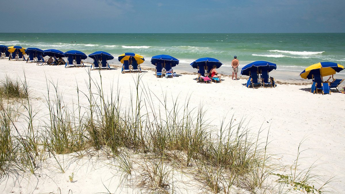 Ranked: The Top 10 Beaches in the US for 2023 – NBC Connecticut - Vimarsana News