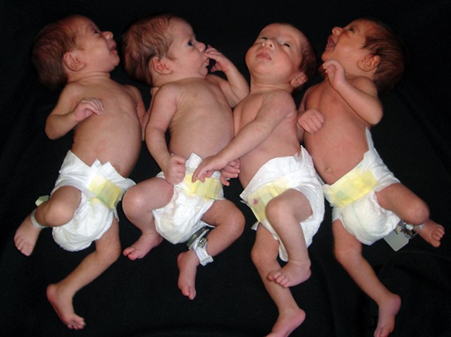 Abushaqra_quadruplets
