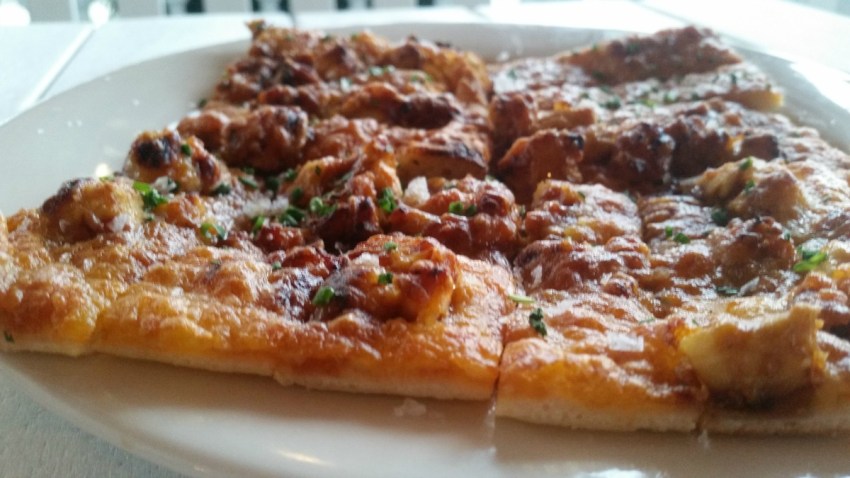 BBQ chicken pizza 1200