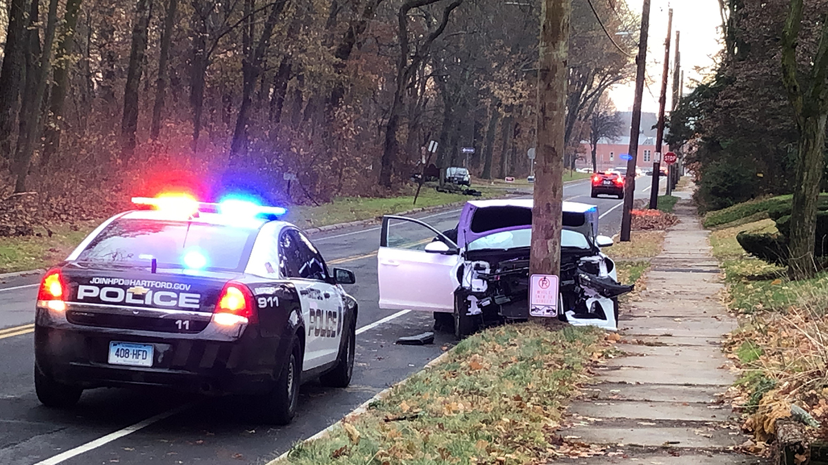 One Taken To Hospital After Crash In Hartford Nbc Connecticut