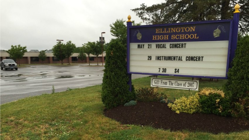 Ellington High School 1200