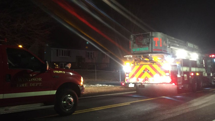 Fire on Palisado Avenue in Windsor