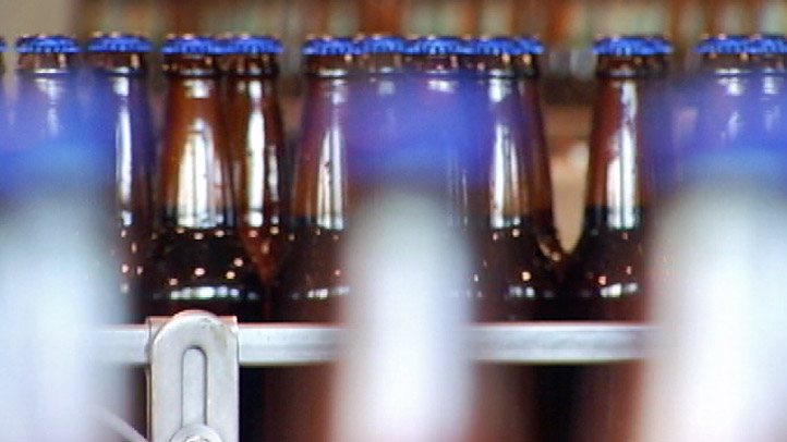Generic_Beer_Victory_Beer_Generic_Beer_Bottles.jpg