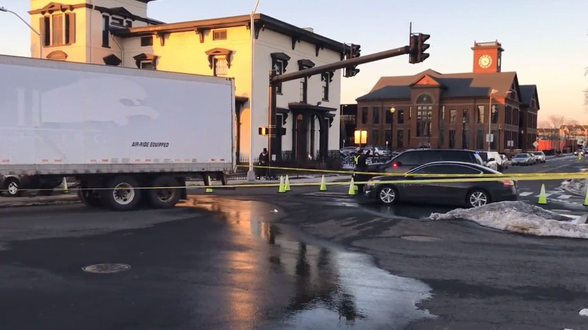 HARTFORD CRASH SCENE