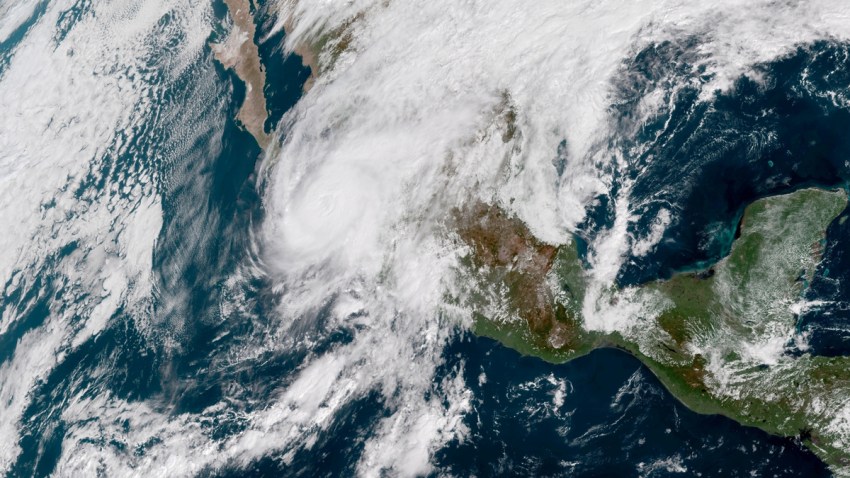 Hurricane-Willa-Mexico-