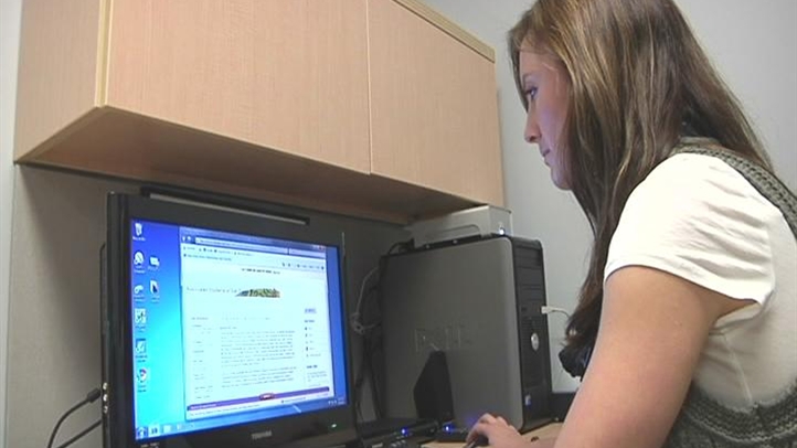 JOBSEARCHSTILL_722x406_1897375939.jpg