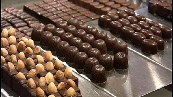 KNSD_5_Questions_Chocolate_120211_85_mezzn_722x406_2173180107.jpg