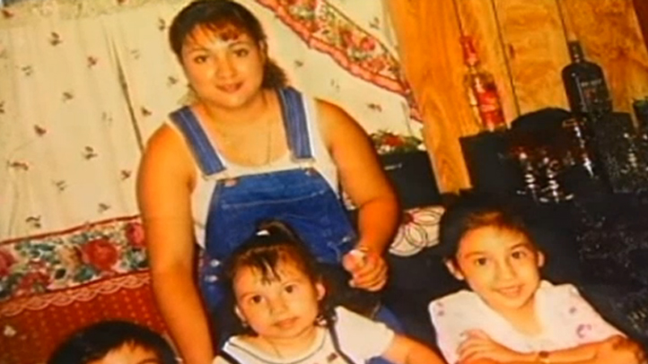 In 2006, Maria Montoya, a 32-year-old mother from Escondido, was killed suddenly in front of her young children. Police say the family was sitting outside on a curb when an unknown man approached Montoya, pulled a gun from his waistband and shot her several times. The gunman fled the scene in a red or maroon SUV. Watch this video of Montoya’s children seeking justice for their mother >>> <a target="_blank" href="http://www.nbcsandiego.com/video/#!/on-air/as-seen-on/Family-Asks-for-Help-in-2006-Murder/149224335">Kids Beg for Help in Solving Mother’s Murder</a>